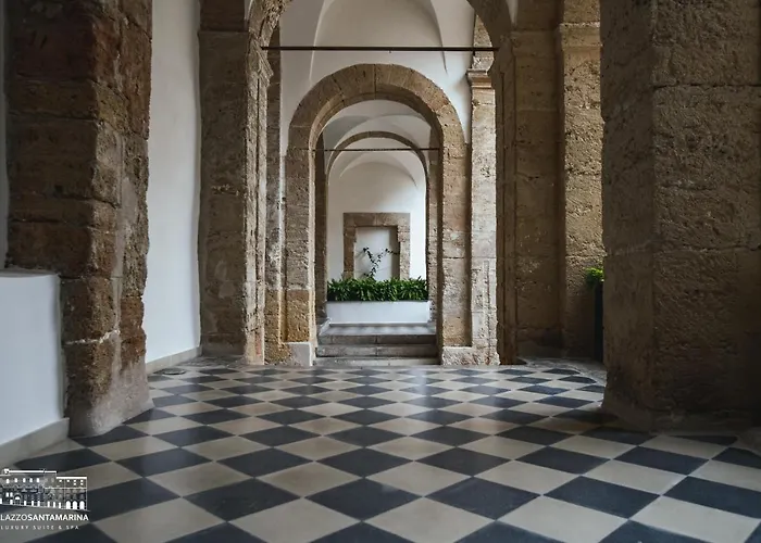 PALAZZO SANTAMARINA Luxury Suite&Spa Palermo